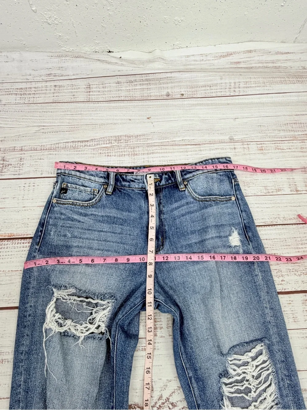 KanCan Size 29 High Rise Boyfriend 100% Cotton Distressed Jeans